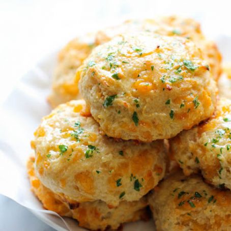 Copycat Red Lobster Cheddar Bay Biscuits