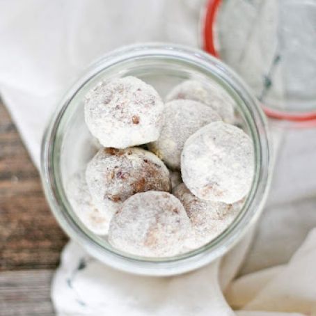 Apple Spice Donut Holes
