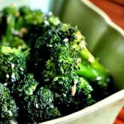 Broccoli Stir Fry with Ginger and Sesame