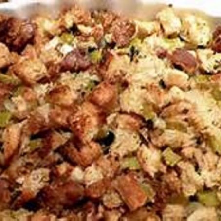 Thanksgiving Day Sausage Stuffing
