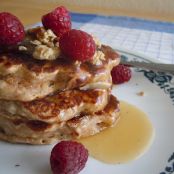 Granola-Yogurt Pancakes