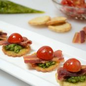 Bacon, Tomato and Pesto Bites Appetizer