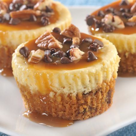 Pecan Caramel Cheesecake Cookie Cups