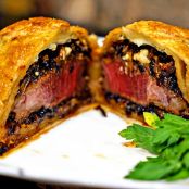 Beef Wellington with Caramelized Onions and Gorgonzola