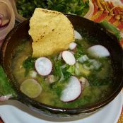 POZOLE VERDE ESTILO GUERRERO