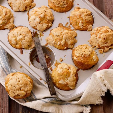 David Venable's Apple Cinnamon Muffins with Caramel Centers