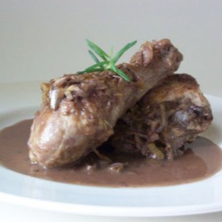 Chicken-BRAISED WITH RED WINE AND LEEKS