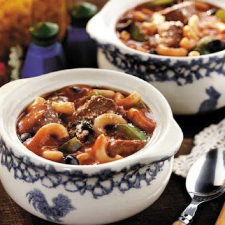 Hearty Macaroni Stew