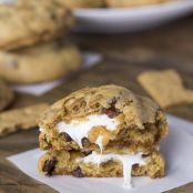 Marshmallow-Stuffed S'mores Cookies