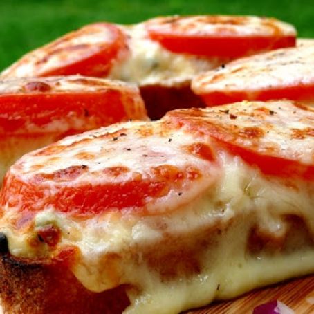 Kicked-Up Tuna Melts