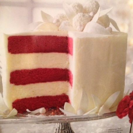 Red Velvet White Chocolate Cheesecake