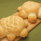 Vegan Recipes Mayim Bialik’s Turtle-Shaped Bread Recipe (Her Vegan Kids Love it!)
