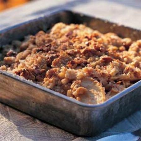 Maple-Walnut Apple Crisp