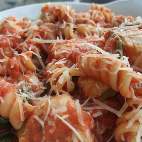 Garlic Chicken with Creamy Tomato Pasta