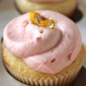 Lemon Cupcakes with Strawberry Lemonade