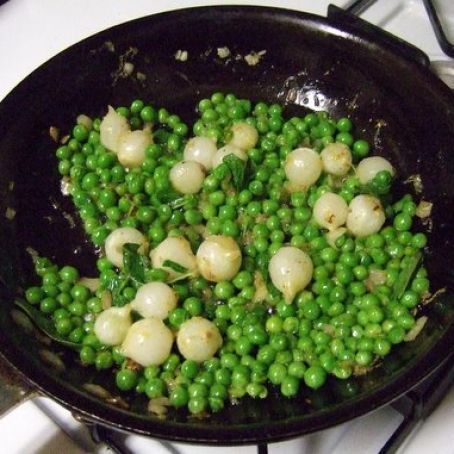 SIMPLE PEAS AND PEARL ONIONS