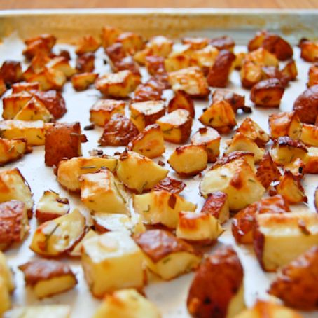 Garlic-Rosemary Roasted Potatoes