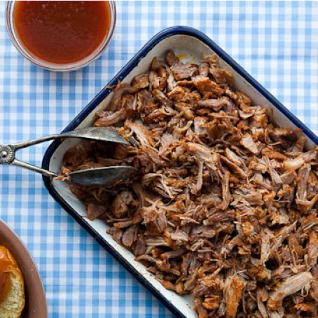 North Carolina Style Pulled Pork w/Vinegar Sauce (Overnight)