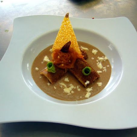 CREPAS RELLENAS DE FRIJOLES