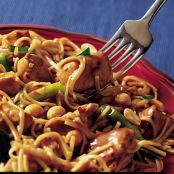 KUNG PAO NOODLES AND CHICKEN