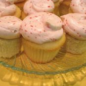 Delicious Fresh Strawberry Buttercream Recipe