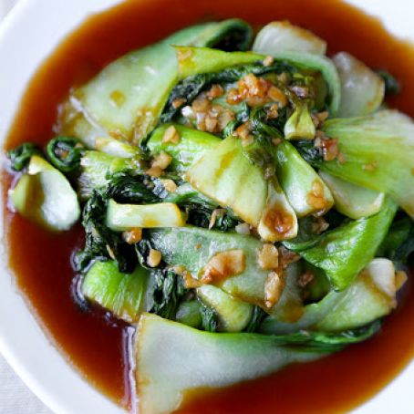 BOK CHOY WITH GARLIC AND OYSTER SAUCE