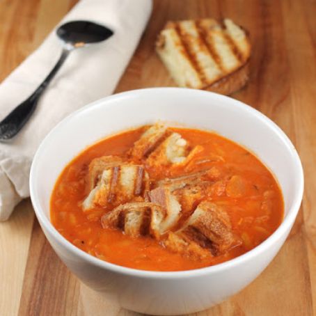 Ina Garten’s Easy Tomato Soup & Grilled Cheese Croutons