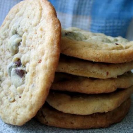 Doubletree Hotel's Chocolate Chip Cookies