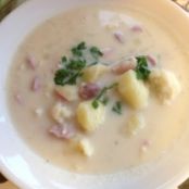 Cauliflower ham chowder