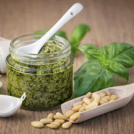 Rachael Ray's Kale Pesto