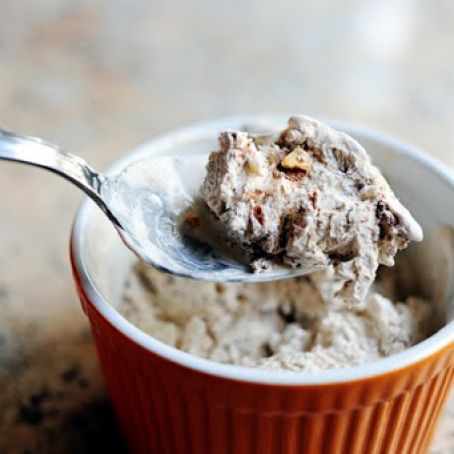 Chocolate Almond Frozen Mousse