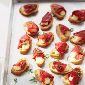 Piquillo Pepper and Cheese Toasts