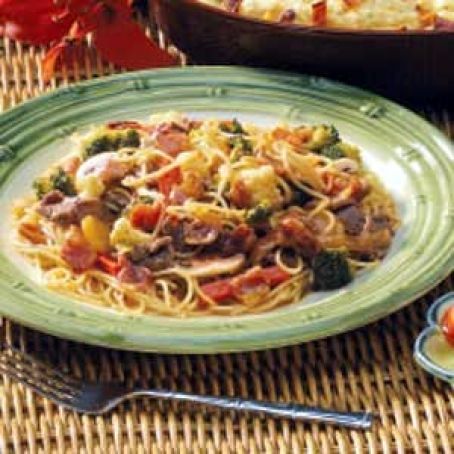 Beef 'n' Bacon Lo Mein Recipe