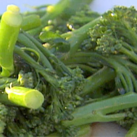 Broccolini and Balsamic Vinaigrette