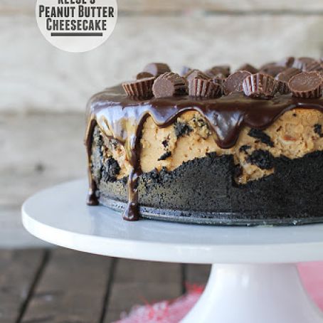 Reese’s Peanut Butter Cheesecake {Holiday Baking Blog Party}