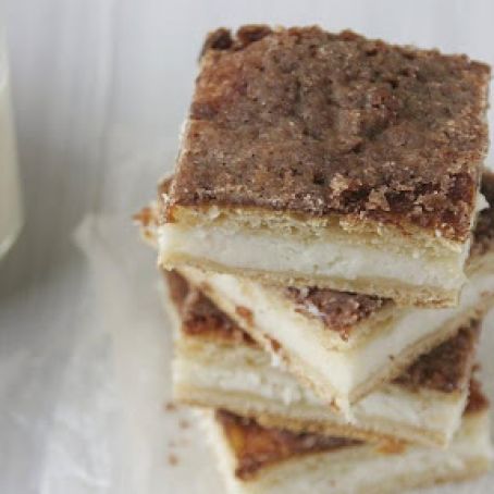 Cresent Roll Cheesecake Bars