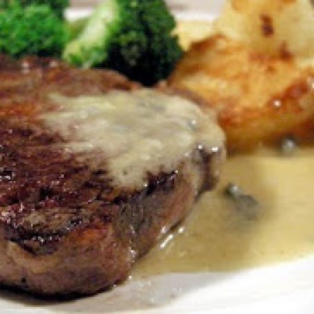 FILETE DE RES A LA CREMA CON COINTREAU