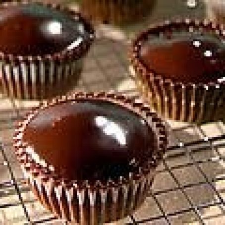 Chocolate Cheesecake Cupcakes with Ganache Frosting