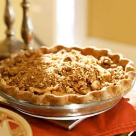 Oatmeal-Nut Crunch Apple Pie