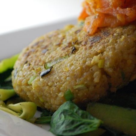 burger - quinoa chickpea burger