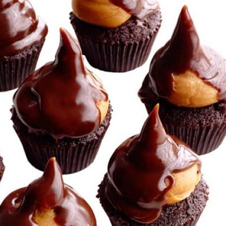 Mini Peanut Butter Cupcakes