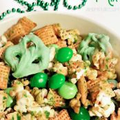 St. Patrick's Day Snack Mix