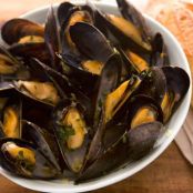 Mussels, Wok-Fried with Sake-Ginger Butter