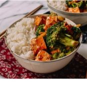 10-Minute Broccoli Chicken Bowls