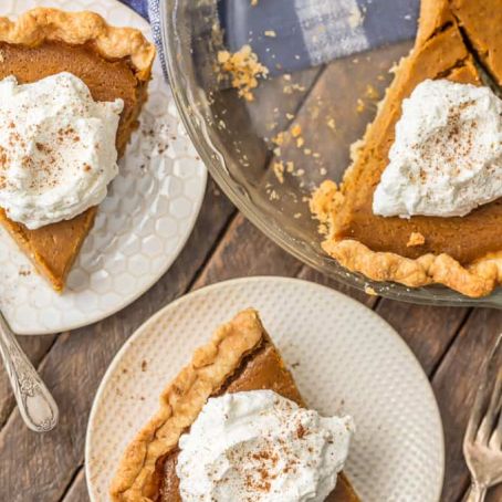 BROWN SUGAR PUMPKIN PIE