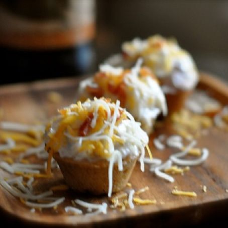 Bacon Beer and Cheese Cupcakes