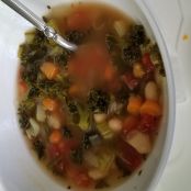 Barb’s Fabulous Kale & White Bean Soup