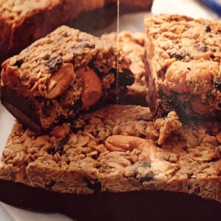 Chocolate-Dipped Granola Bars