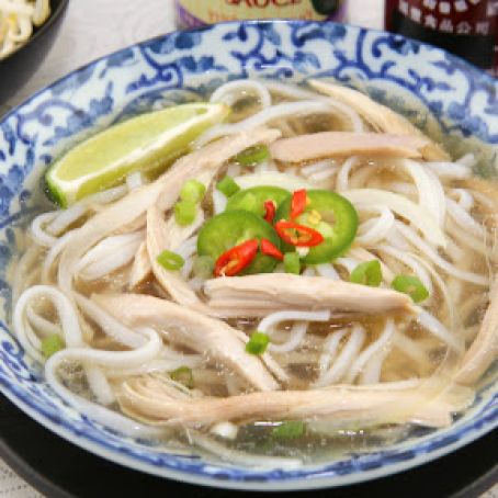 Pressure Cooker Pho Ga/Vietnamese Chicken Noodle Soup