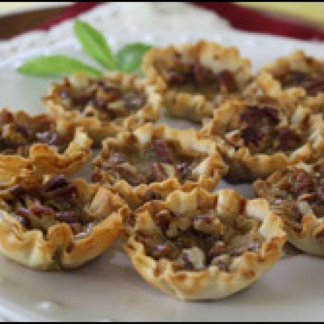 Crispy Pecan Pie Bites